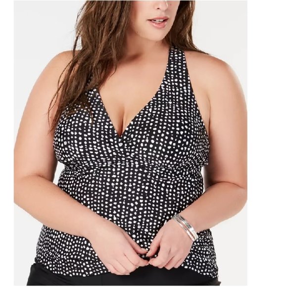 Island Escape Other - Island Escape Plus Printed Halter Tankini Top